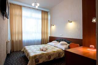 Мини-отель Zajazd Polonez Дембица Двухместный номер с 2 отдельными кроватями-2